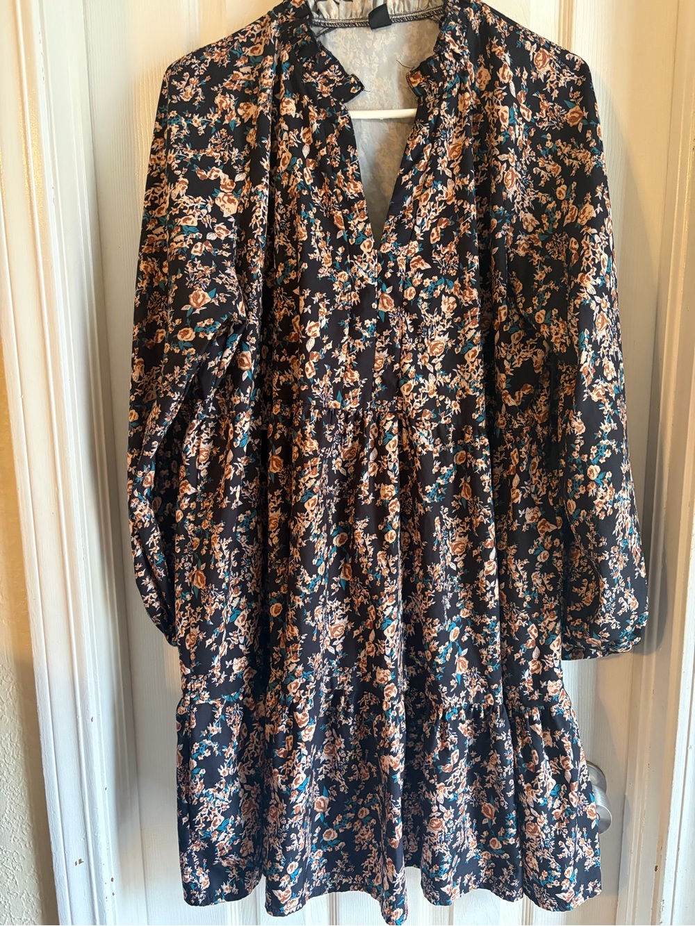 SHEIN Black Floral Long Sleeve Tiered Mini Dress